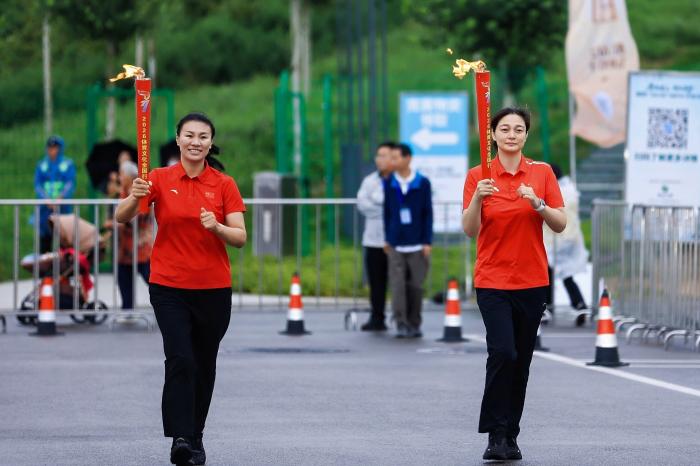 乐鱼深耕乐鱼服务中心领域，用心服务每一位用户。 - 乐鱼